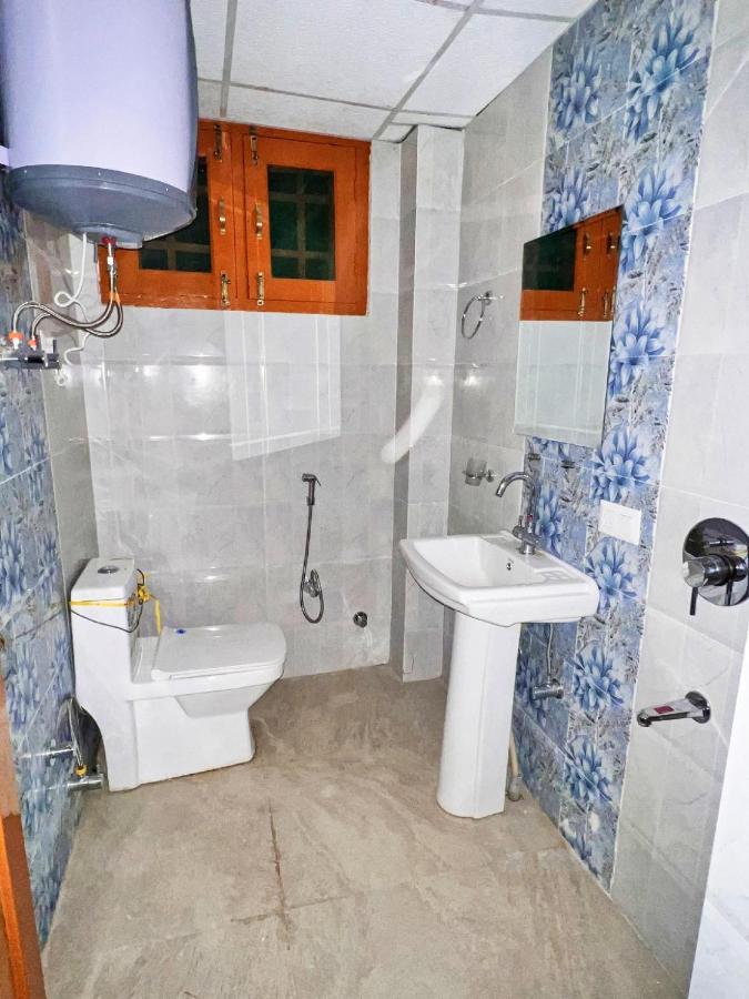 Roseline Inn Srīnagar Extérieur photo