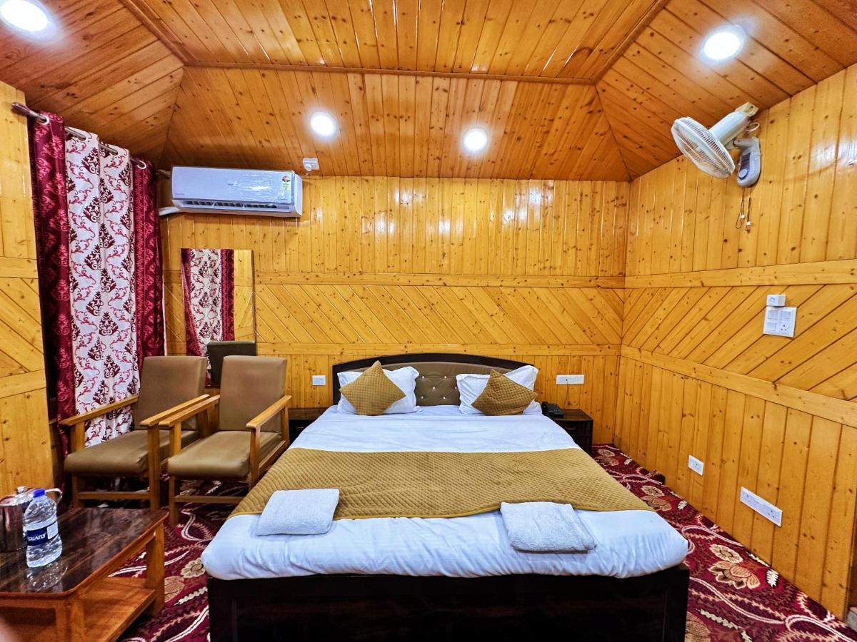Roseline Inn Srīnagar Extérieur photo